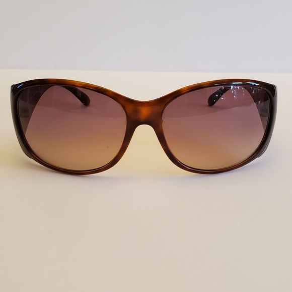 Prada sunglasses - Picture 2 of 12